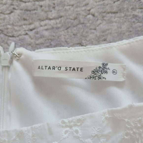 Altar’d State White Eyelet Milkmaid Dress Women's Size XL - Picture 8 of 14